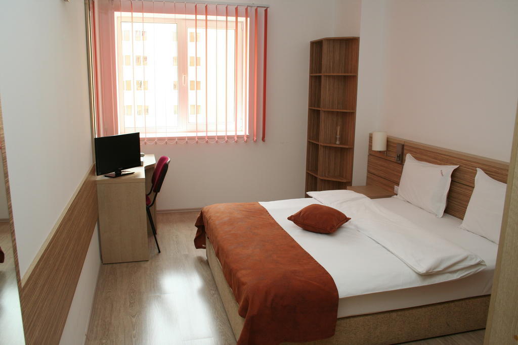 Top Rooms Aparthotel Βουκουρέστι Δωμάτιο φωτογραφία