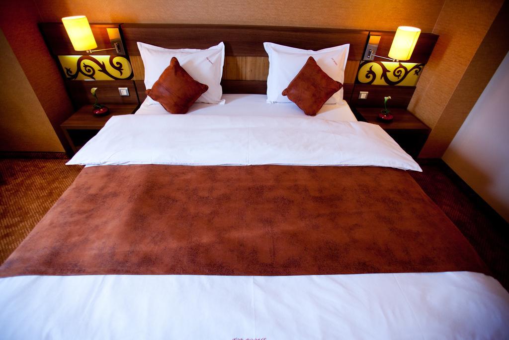 Top Rooms Aparthotel Βουκουρέστι Δωμάτιο φωτογραφία