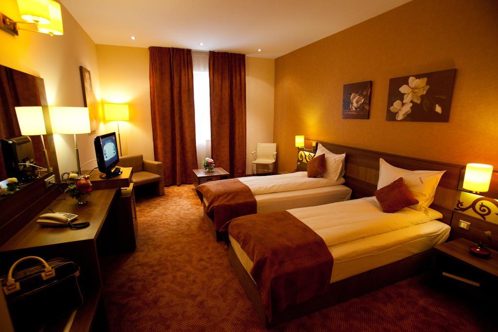 Top Rooms Aparthotel Βουκουρέστι Εξωτερικό φωτογραφία